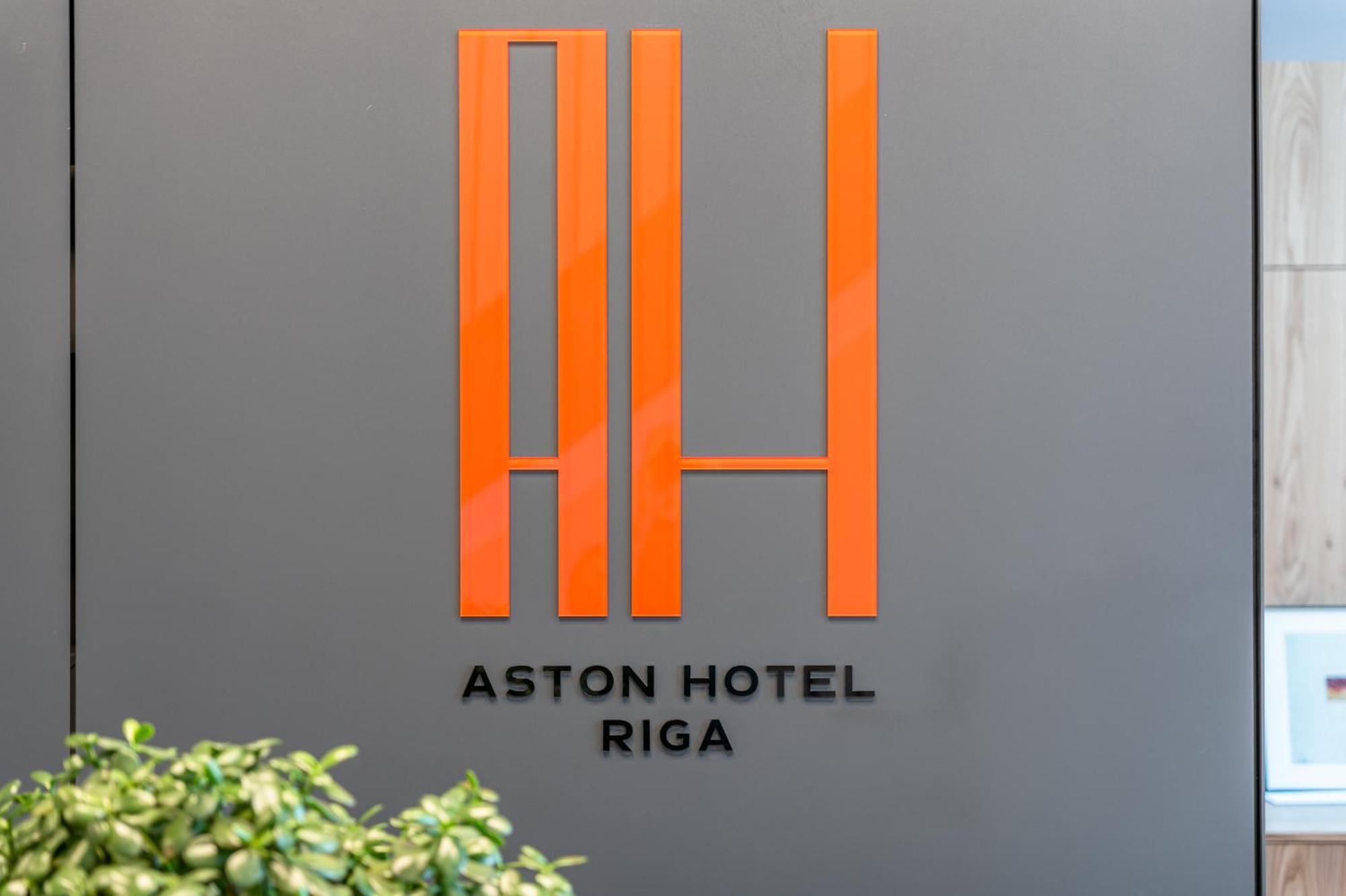 Aston Hotel Riga Exterior foto