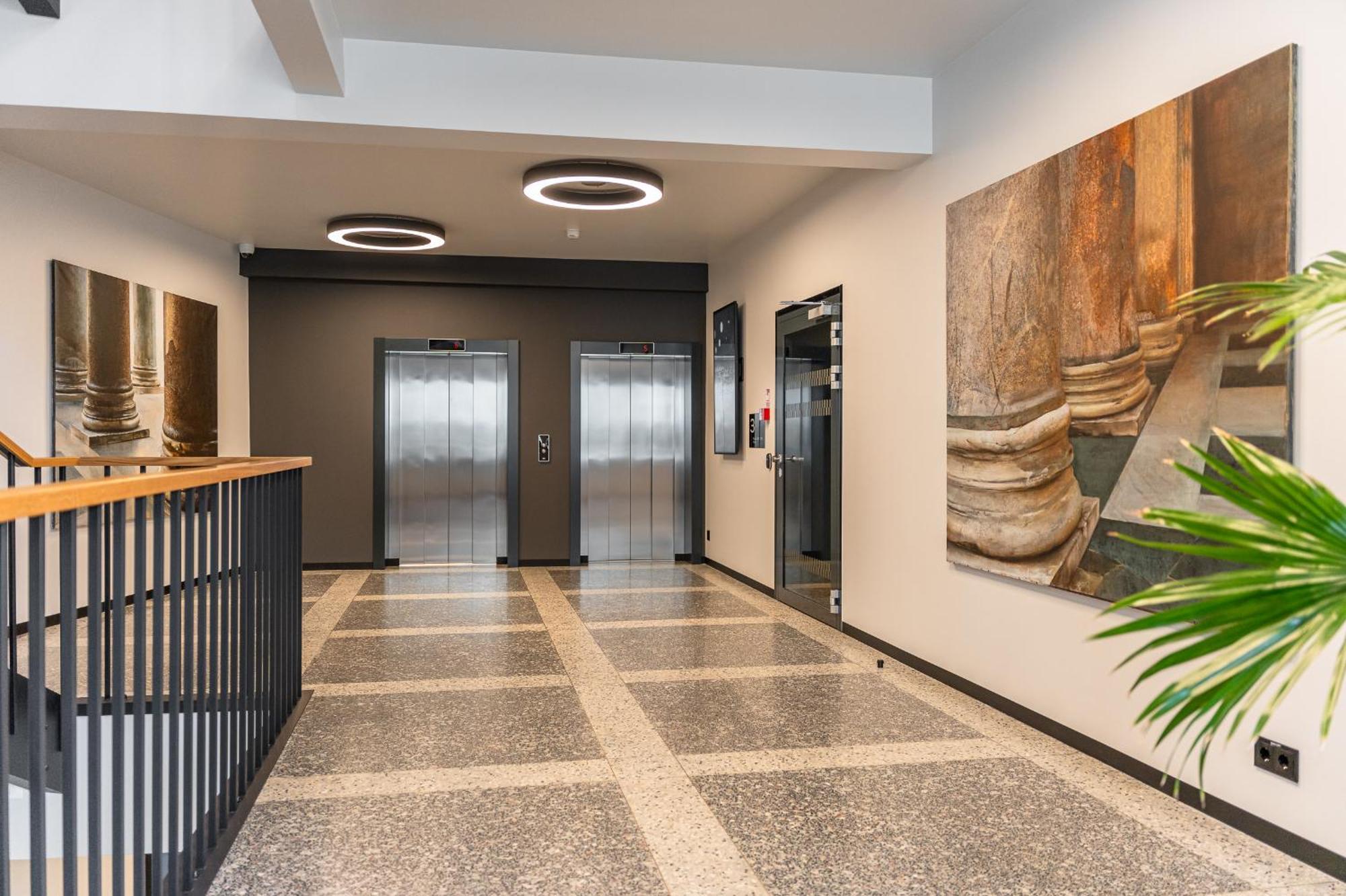Aston Hotel Riga Exterior foto